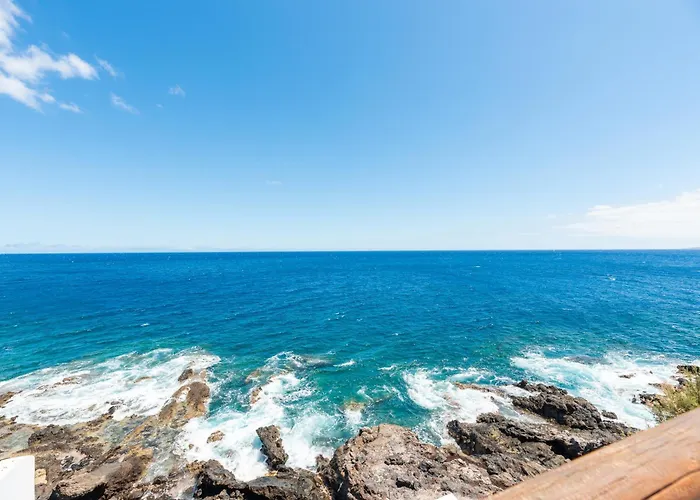 Luminous Loft Next To The Atlantic Ocean Radazul