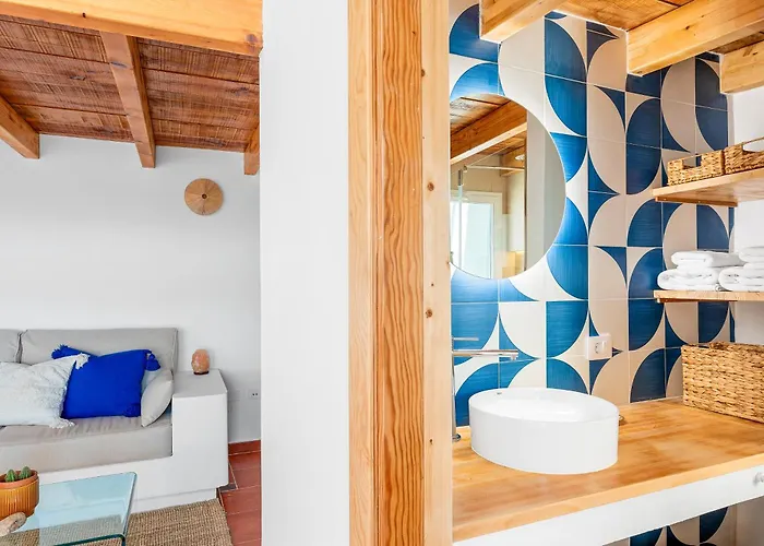 Holiday home Luminous Loft Next To The Atlantic Ocean Radazul