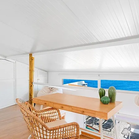 Luminous Loft Next To The Atlantic Ocean *