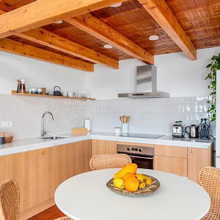 Luminous Loft Next To The Atlantic Ocean *