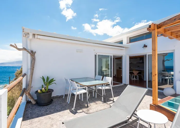 Ferienhaus Luminous Loft Next To The Atlantic Ocean