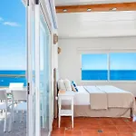 Luminous Loft Next To The Atlantic Ocean 度假居 Radazul